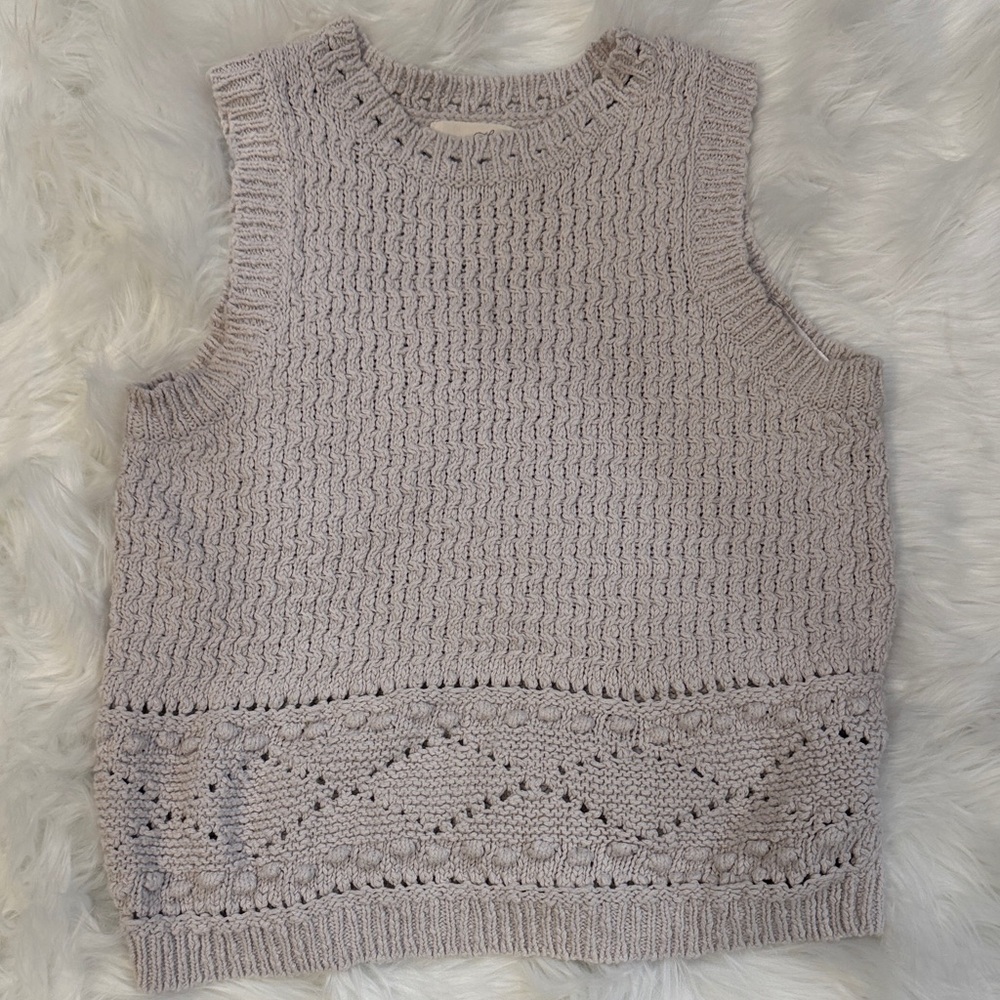 Universal Thread Women's Sleeveless Knit Sweater - Light Gray